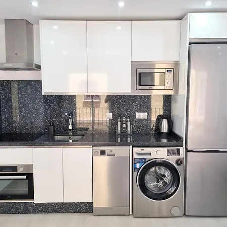 Aljaima I Center And Appartement Fuengirola