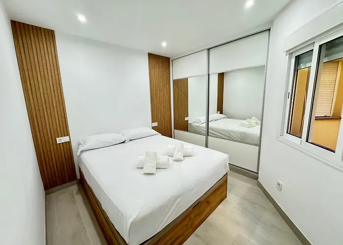 Aljaima I Center And Appartement